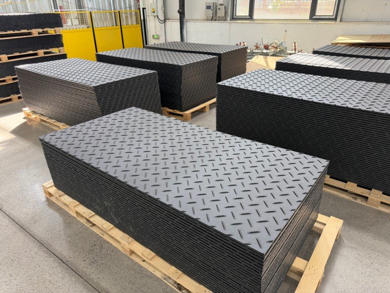 Plastic Equipment Mats