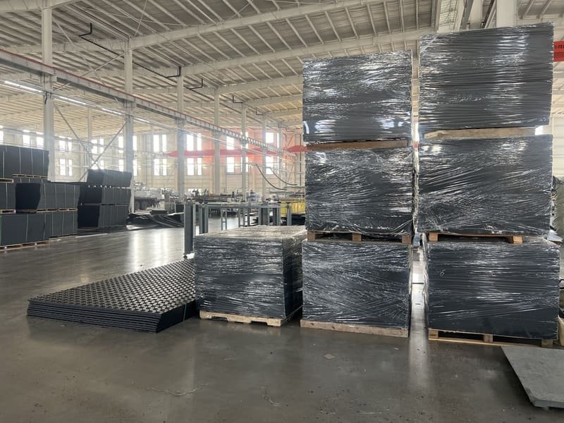 plastic floor mat packing