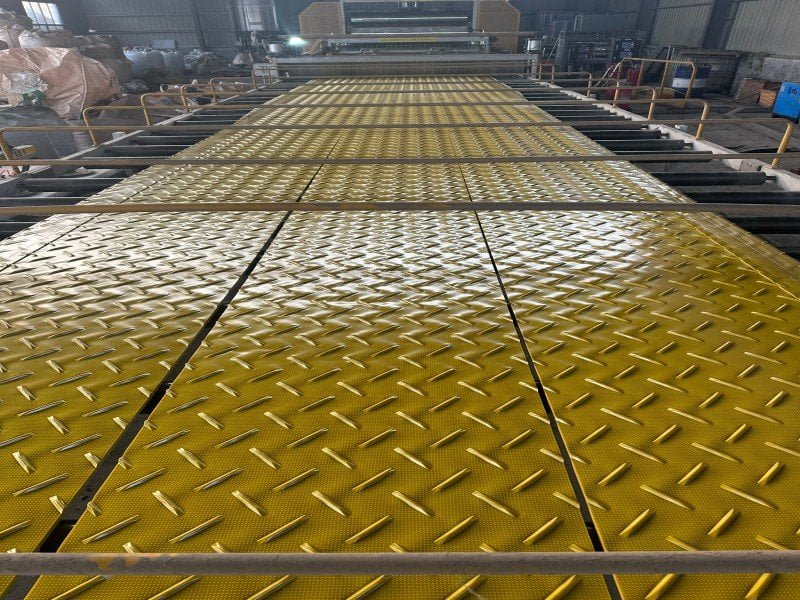 HDPE Ground Protection Mats for Heavy Civil Construction