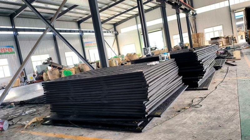 Heavy Duty Construction Ground Mats